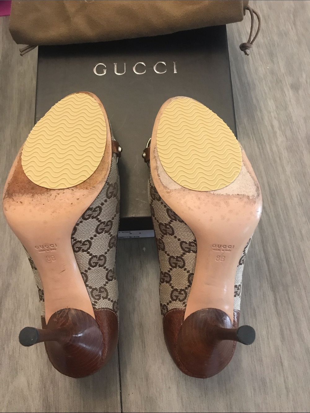 Gucci Beige/Brown GG Canvas Horsebit Heel Pumps - Picture 16 of 16